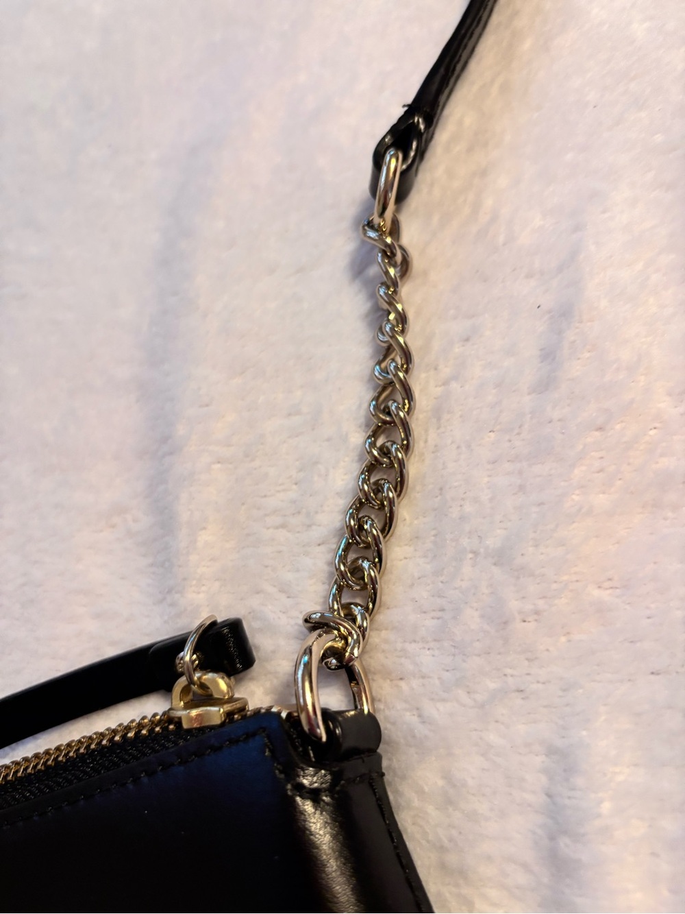 kate spade black leather crossbody with bow and gold hardware - Picture 4 of 13